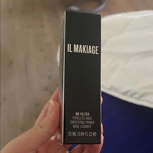 IL MAKIAGE No Filter Smoothing Primer - Black Packaging